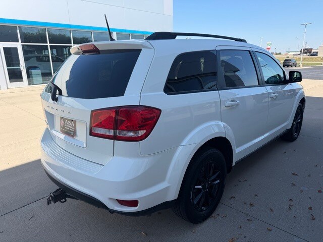 2019 Dodge Journey SE photo 3