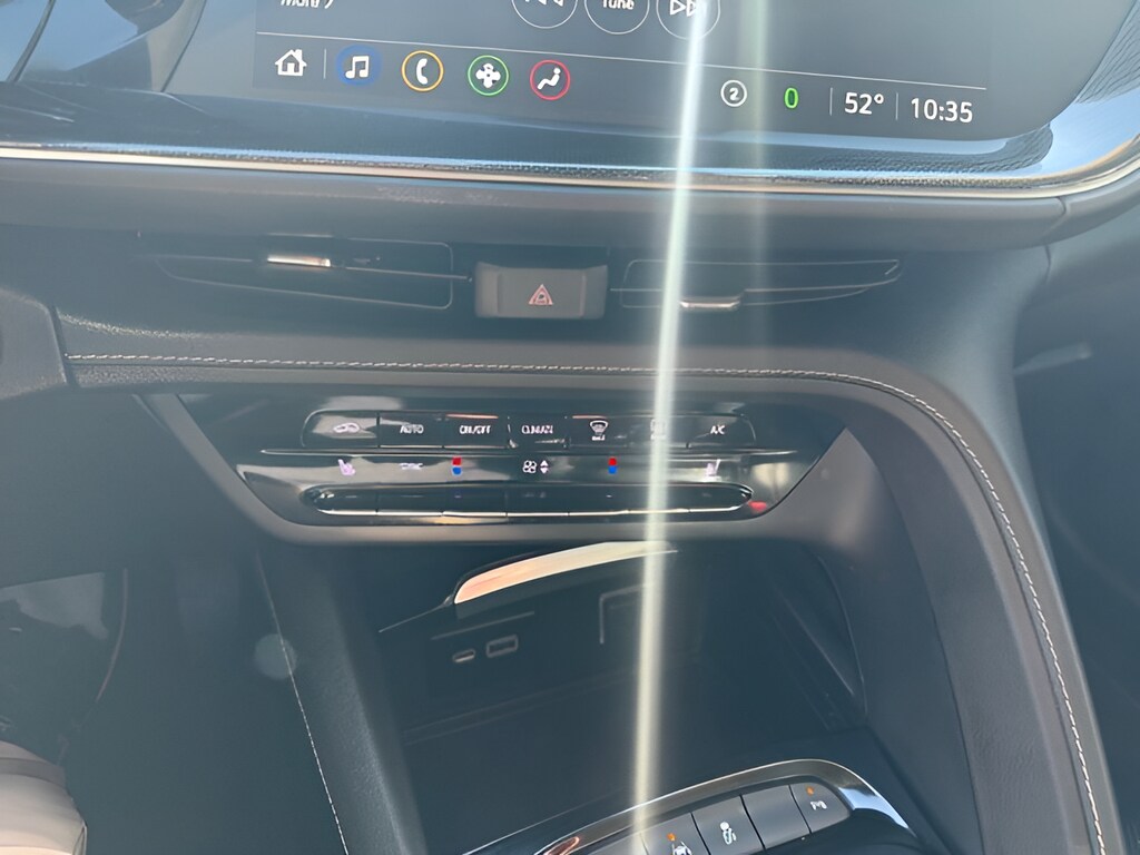 2022 Buick Envision Essence - Photo 23