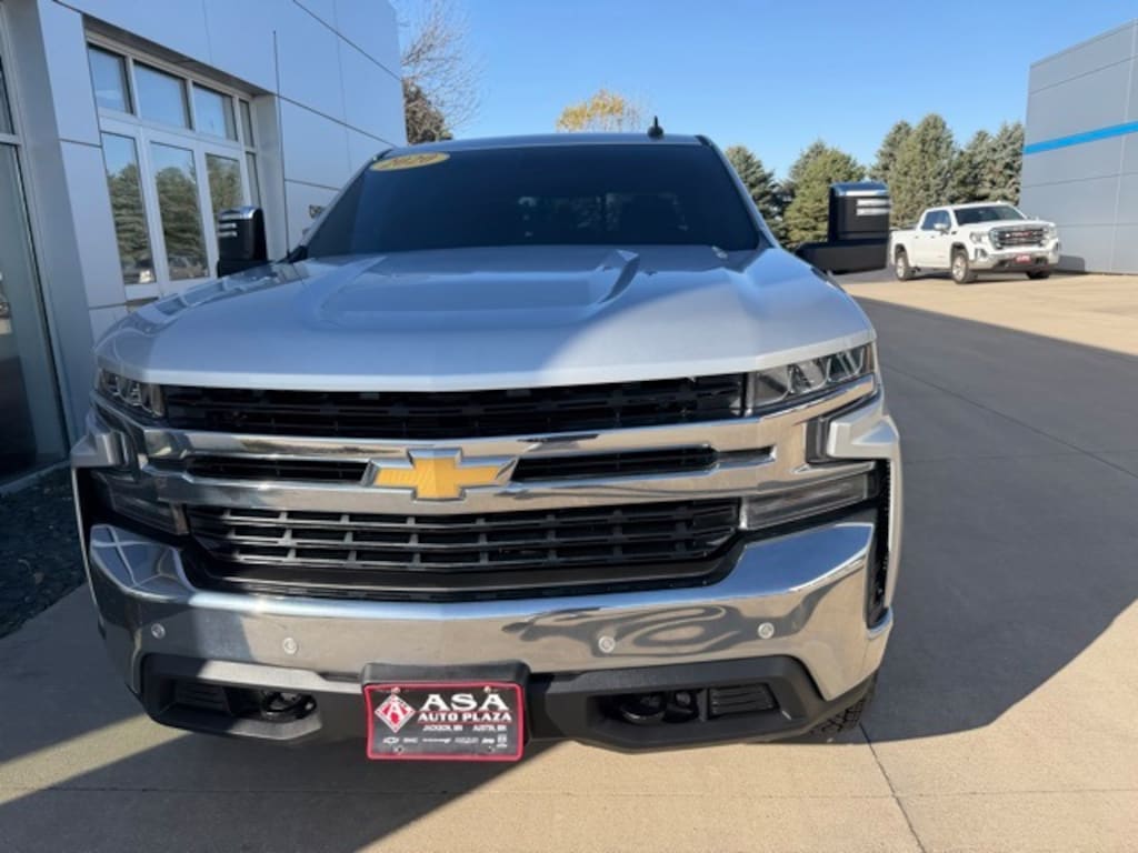 Used 2020 Chevrolet Silverado 1500 LT Truck Crew Cab