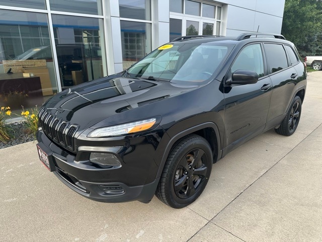 Used 2017 Jeep Cherokee Sport Altitude with VIN 1C4PJMAB2HD236754 for sale in Jackson, Minnesota