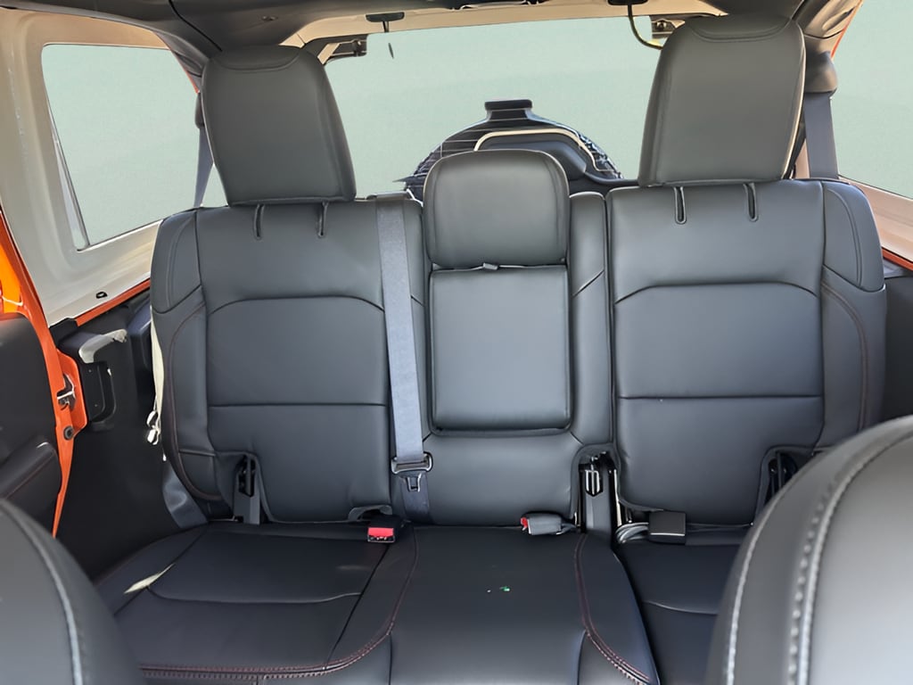 2025 Jeep Wrangler 4-Door Rubicon - Photo 33