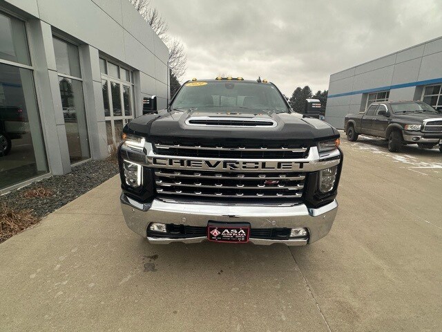 2021 Chevrolet Silverado 2500HD LTZ photo 3