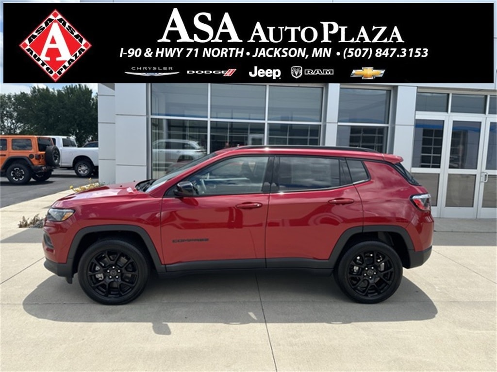 2025 Jeep Compass LATITUDE 4X4