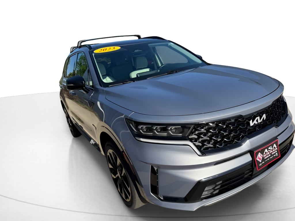 Used 2023 Kia Sorento SX SUV