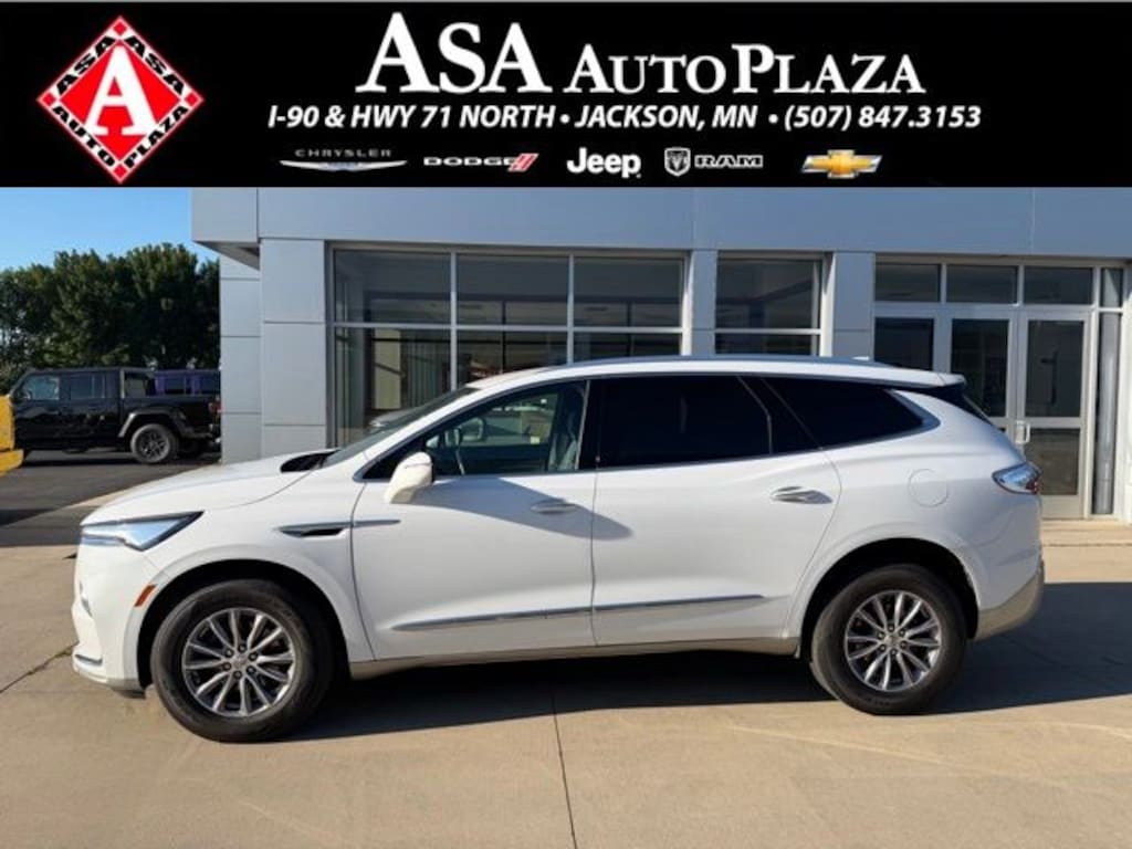 Used 2024 Buick Enclave Essence SUV