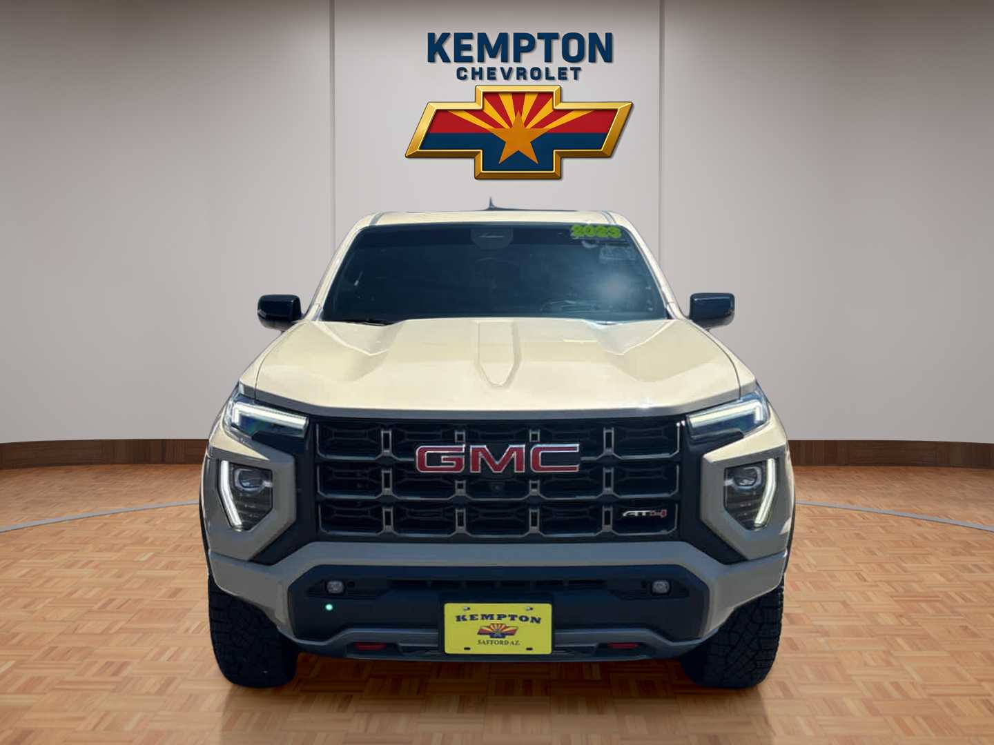 2023 GMC Canyon 4WD AT4 Crew Cab Short Box's photo