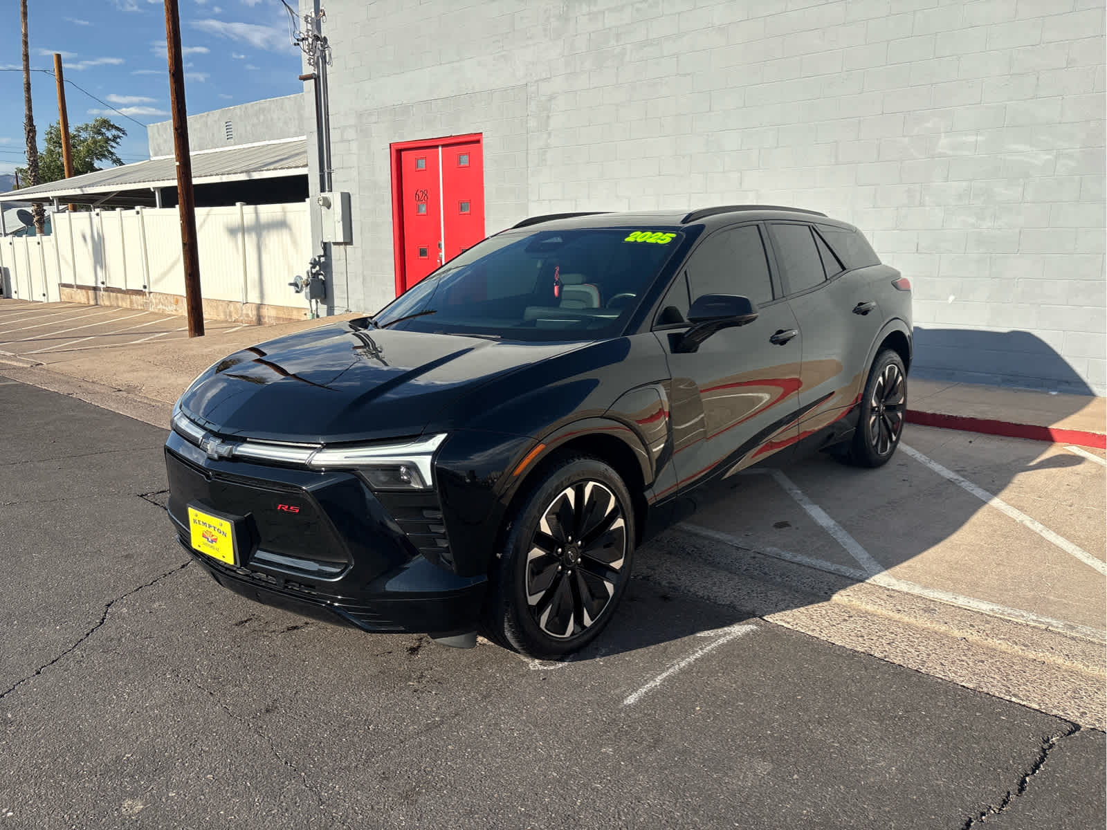 Used 2025 Chevrolet Blazer EV RS with VIN 3GNKDJRJ8SS106925 for sale in Safford, AZ