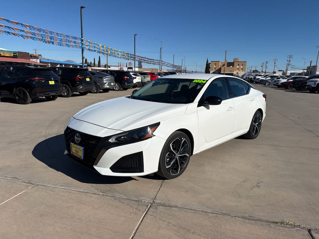 Used 2024 Nissan Altima 2.5 SR