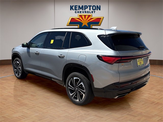 2025 Buick Enclave Sport Touring photo 4