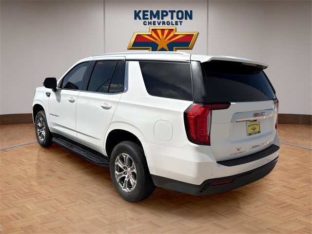 2022 Gmc Yukon SLE photo 3