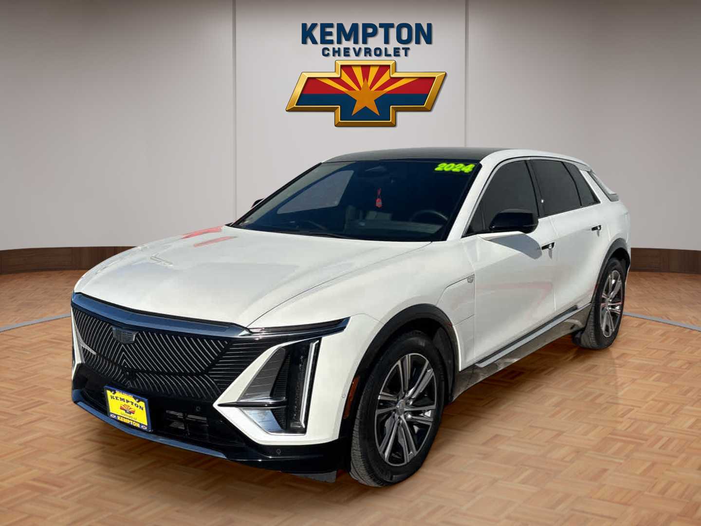 Used 2024 Cadillac LYRIQ Luxury 1 with VIN 1GYKPPRL2RZ101098 for sale in Safford, AZ