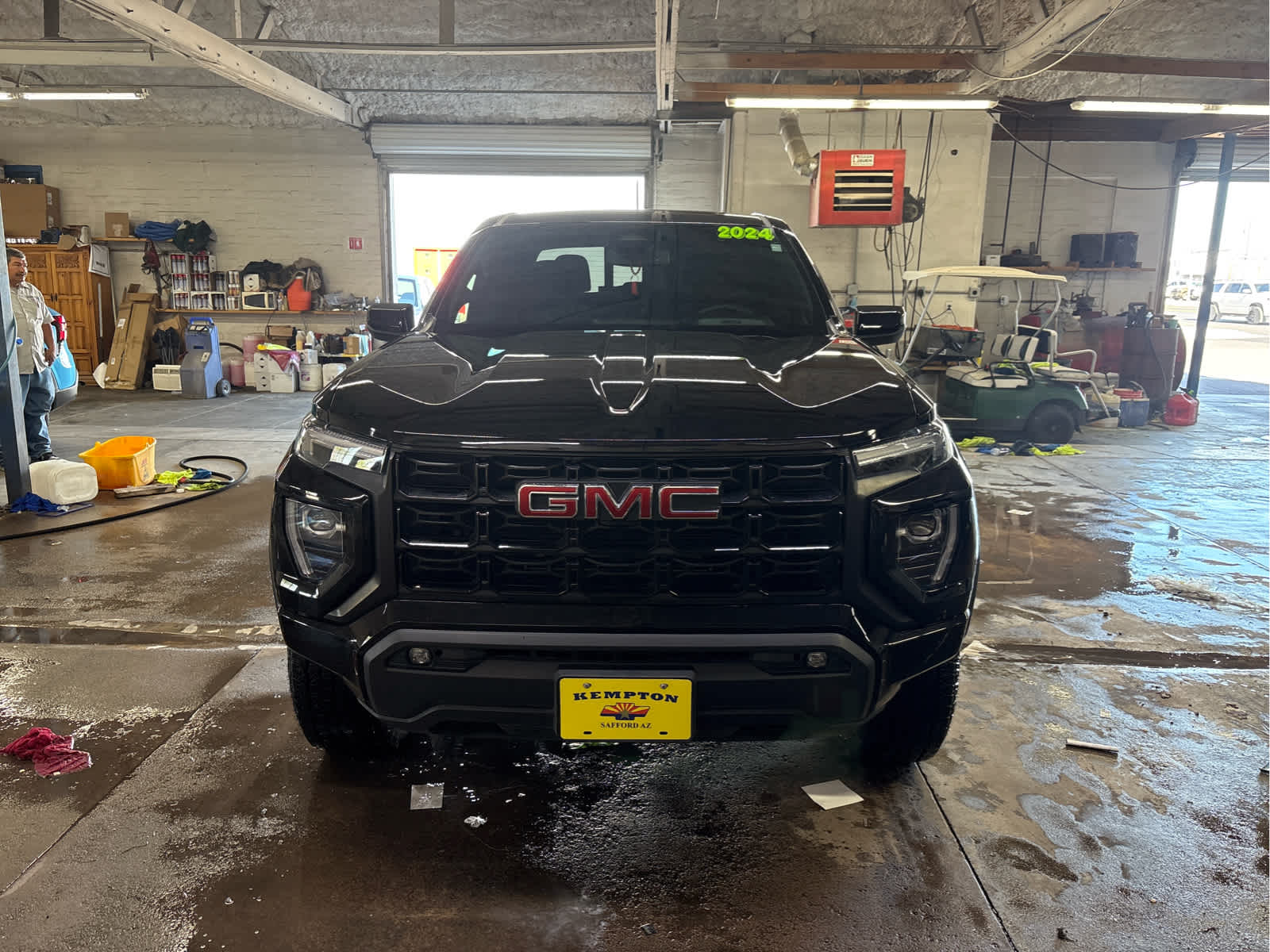 2024 GMC Canyon 2WD Elevation Crew Cab Short Box's photo