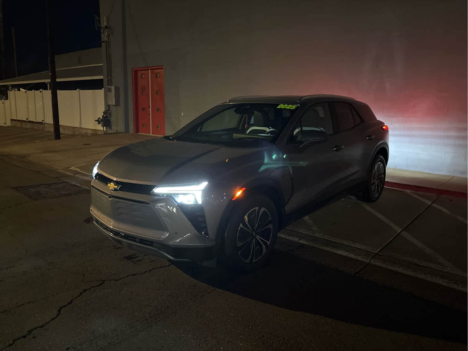 Used 2025 Chevrolet Blazer EV LT with VIN 3GNKDKRJ5SS122201 for sale in Safford, AZ