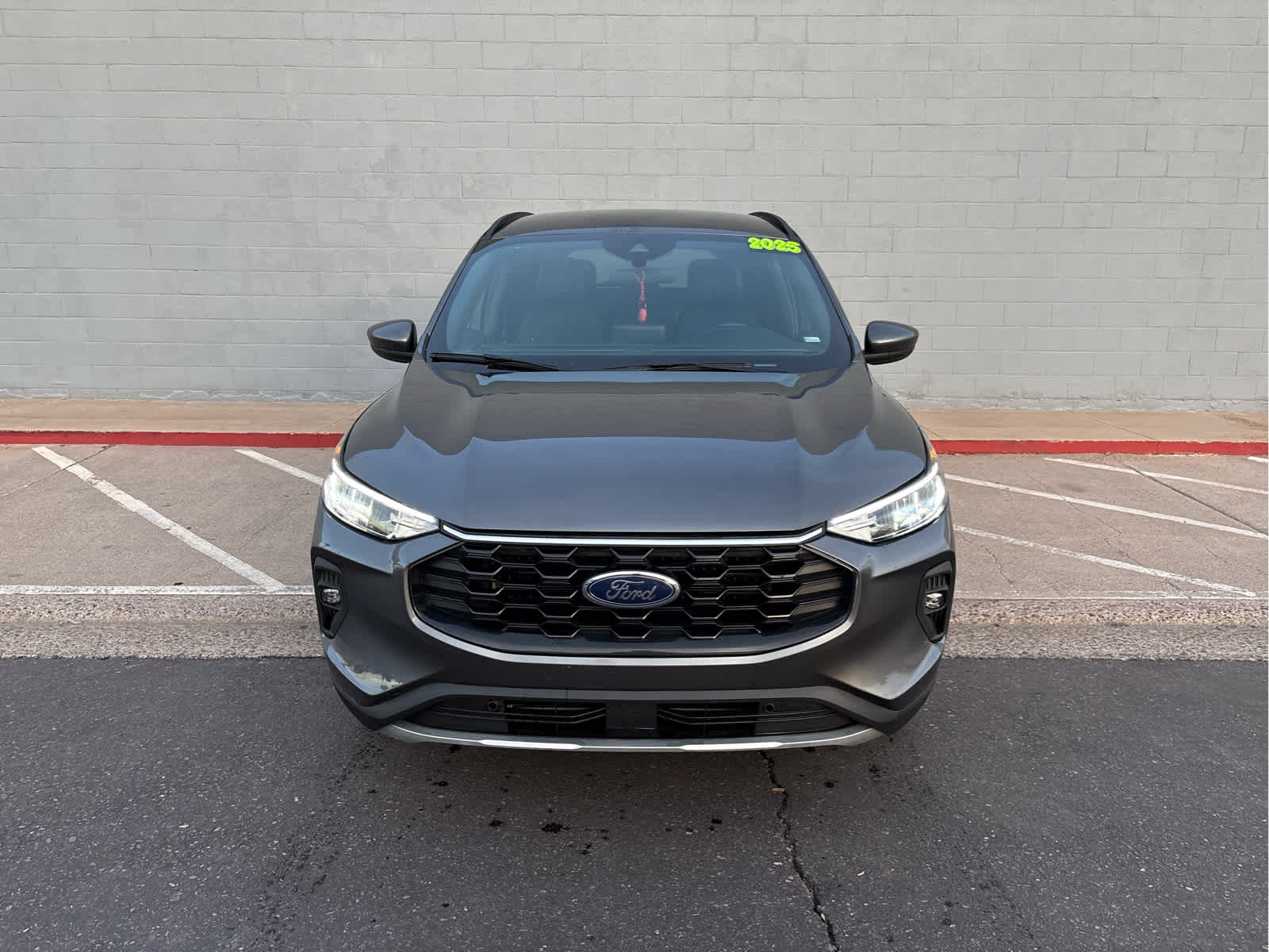 2025 Ford Escape ST-Line Select's photo