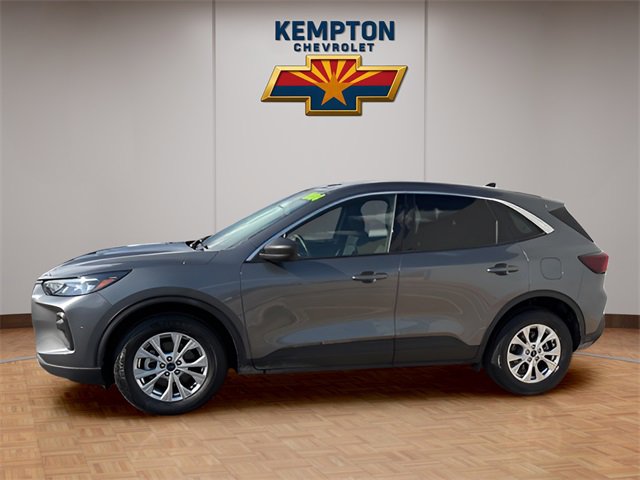 2024 Ford Escape Active photo 2