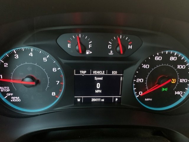 Used 2020 Chevrolet Malibu 1LT with VIN 1G1ZD5ST3LF001864 for sale in Safford, AZ