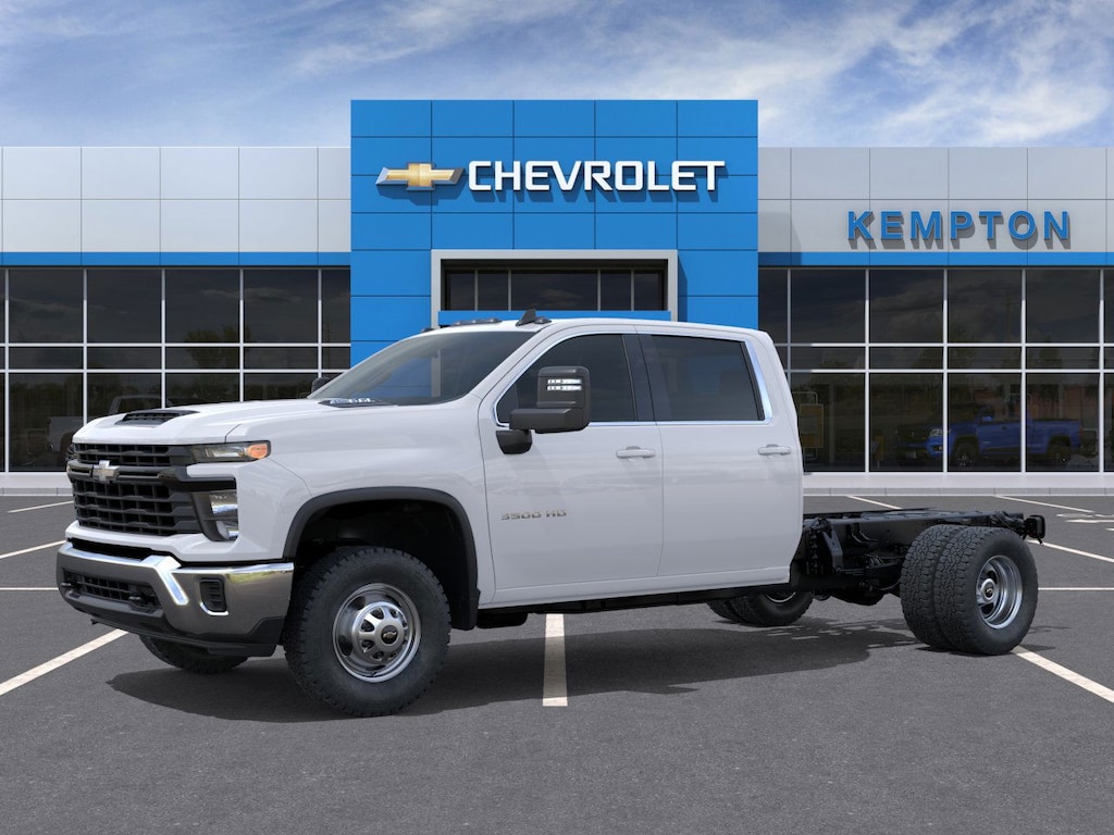 New 2025 Chevrolet Silverado 3500 HD Chassis Cab Work Truck Truck