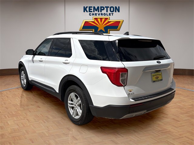 2024 Ford Explorer XLT photo 2