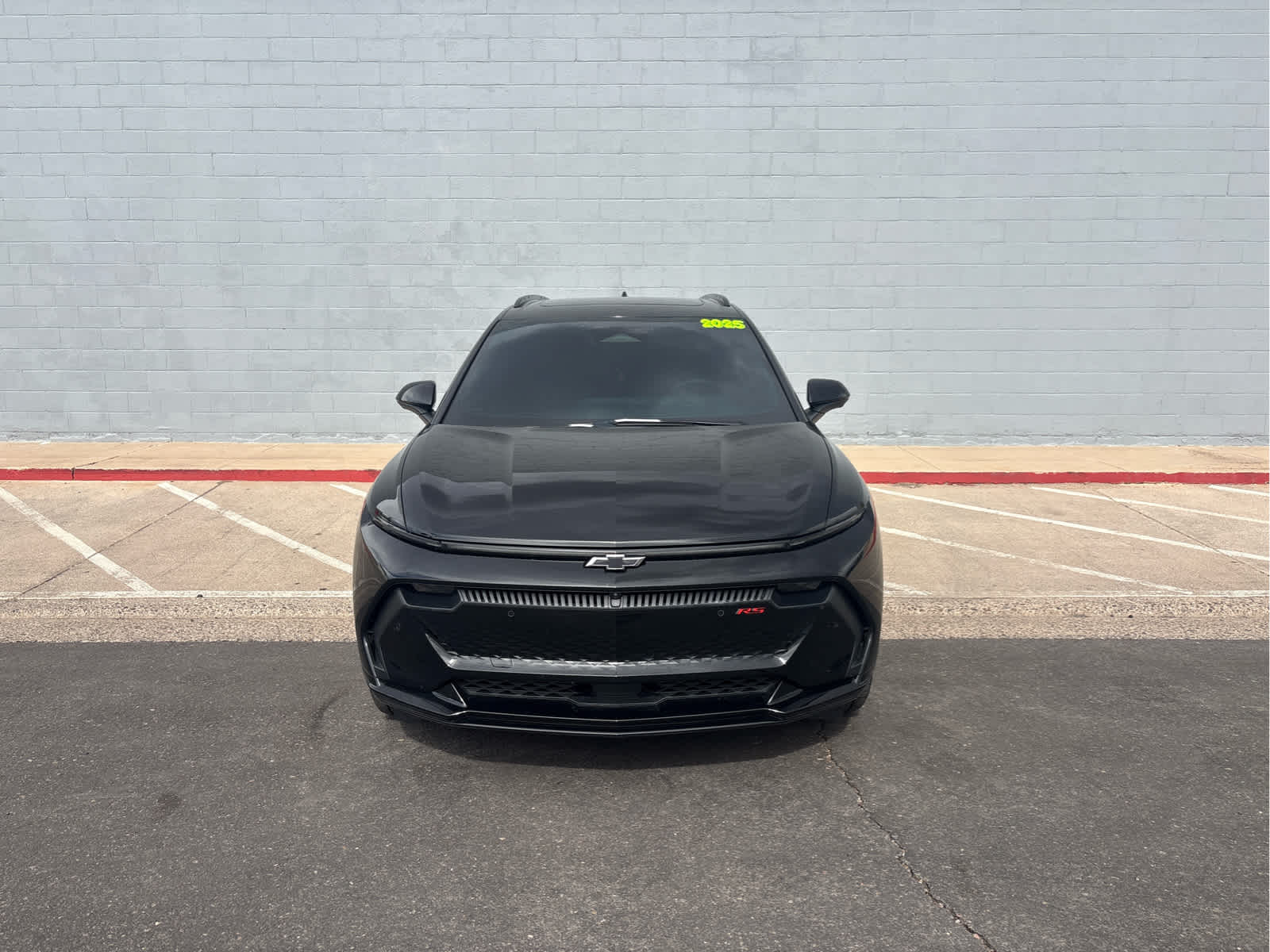 2025 Chevrolet Equinox EV RS eAWD's photo