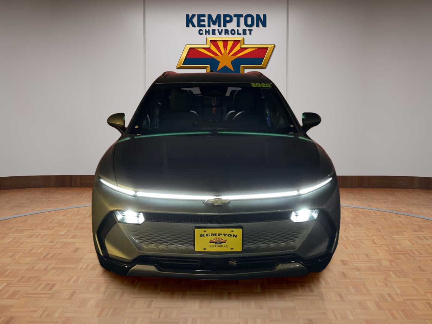 2025 Chevrolet Equinox EV LT's photo