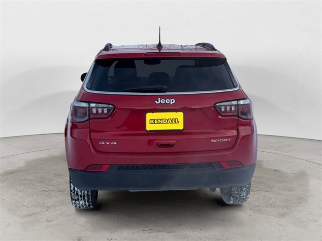 2019 Jeep Compass Sport photo 4