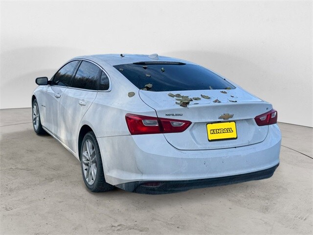 2016 Chevrolet Malibu 1LT photo 3