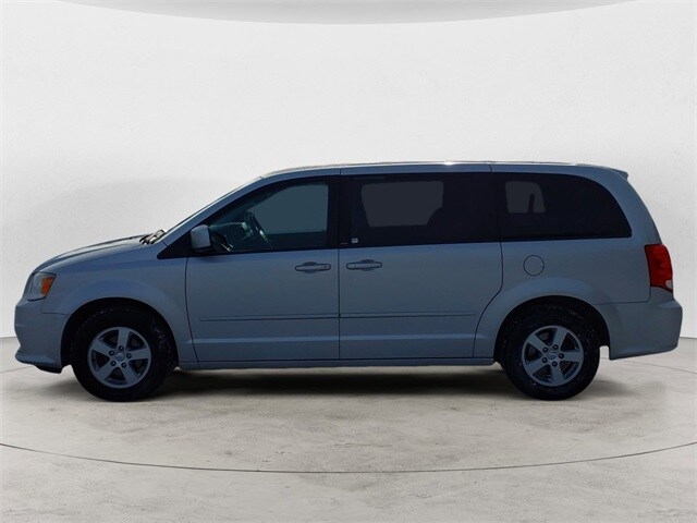 2012 Dodge Grand Caravan SE photo 2