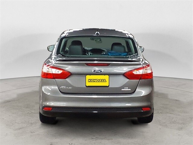 2013 Ford Focus SE photo 4