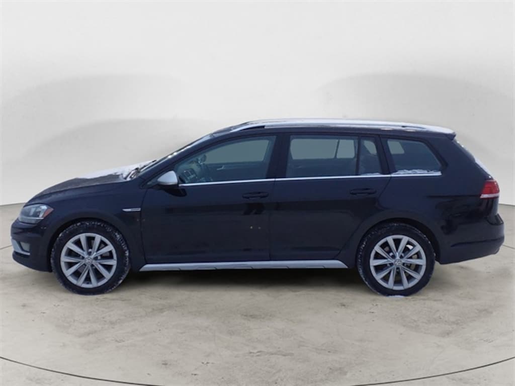 Used 2018 Volkswagen Golf Alltrack Wagon