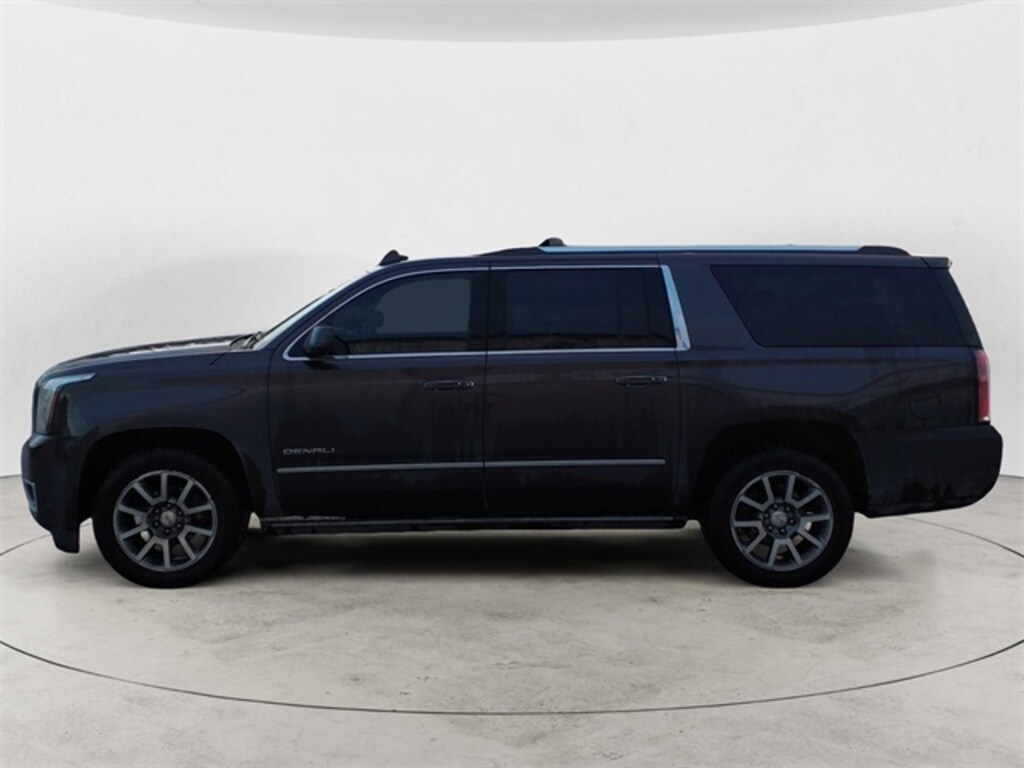 Used 2018 GMC Yukon XL Denali SUV