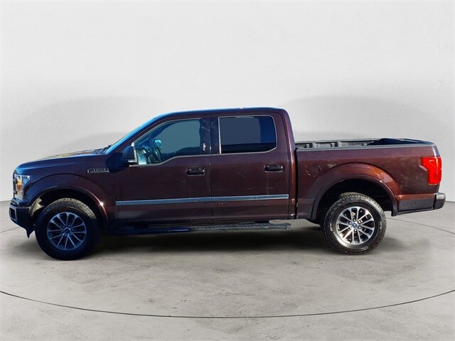2019 Ford F-150 XLT photo 2