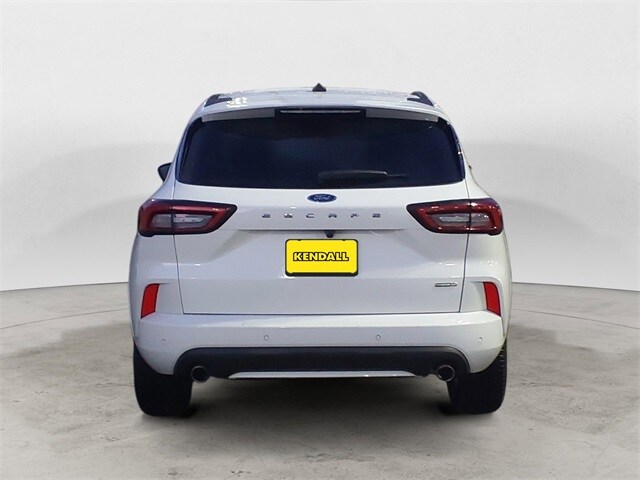 2024 Ford Escape Hybrid ST-Line Select photo 4