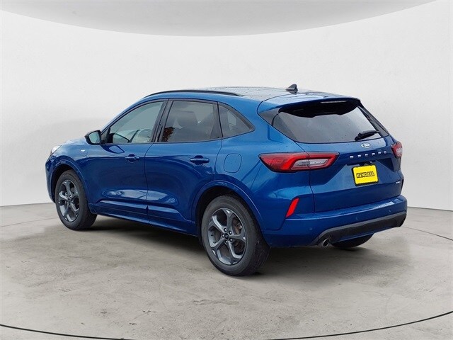 2023 Ford Escape ST-Line photo 3