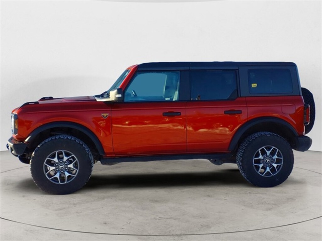 Used 2024 Ford Bronco Badlands SUV