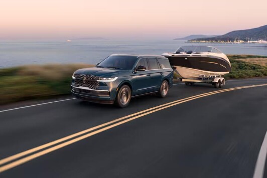 2025%20Lincoln%20Navigator.jpg