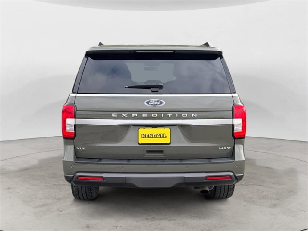 Used 2024 Ford Expedition Max XLT SUV