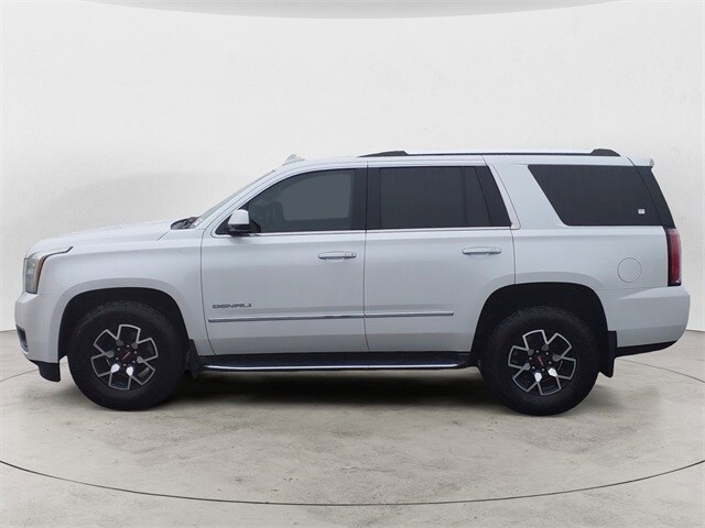 2016 Gmc Yukon Denali photo 2