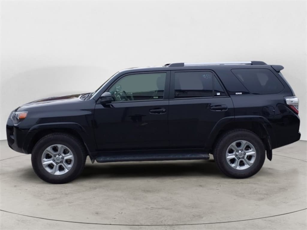 Used 2024 Toyota 4Runner SR5 SUV