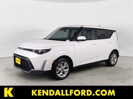 2023 Kia Soul LX Hatchback