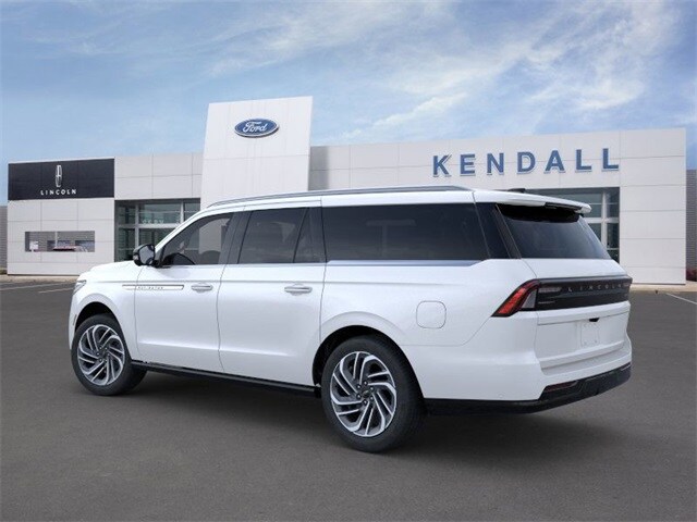 2025 Lincoln Navigator L Reserve photo 4