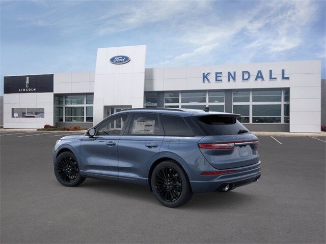 2025 Lincoln Corsair Premiere photo 4