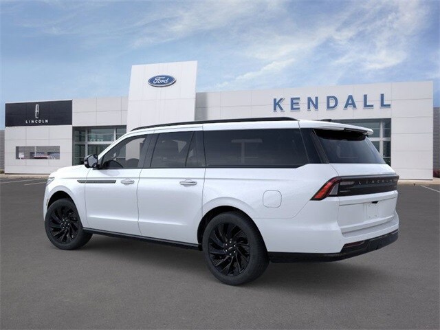2025 Lincoln Navigator L Reserve photo 4