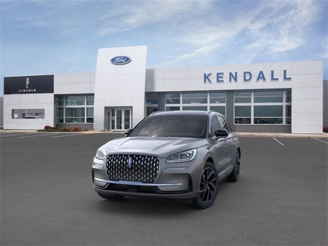 2024 Lincoln Corsair Grand Touring photo 2