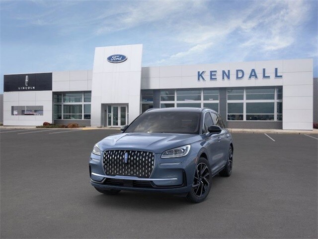 2024 Lincoln Corsair Grand Touring photo 2