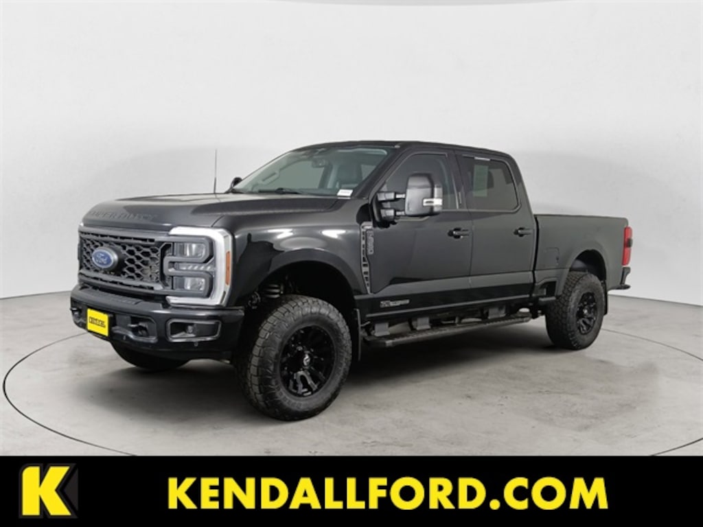 Used 2023 Ford F-350SD Lariat Truck