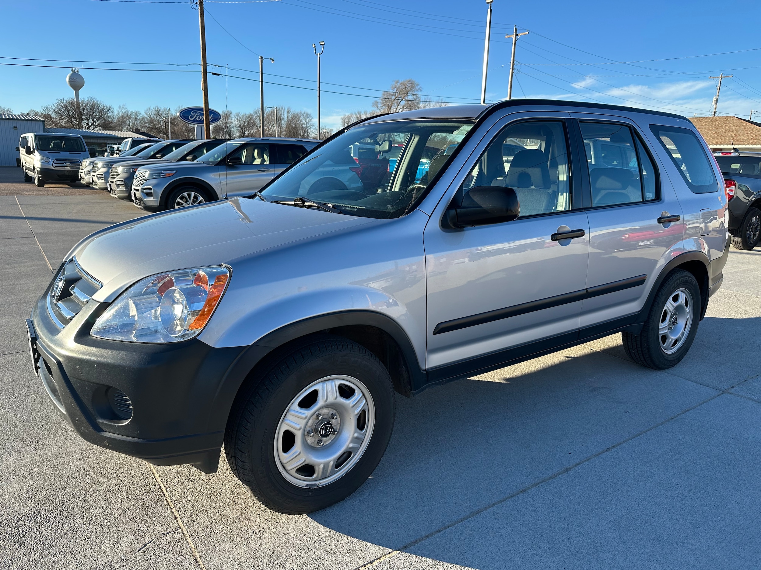 2005 Honda CR-V LX's photo