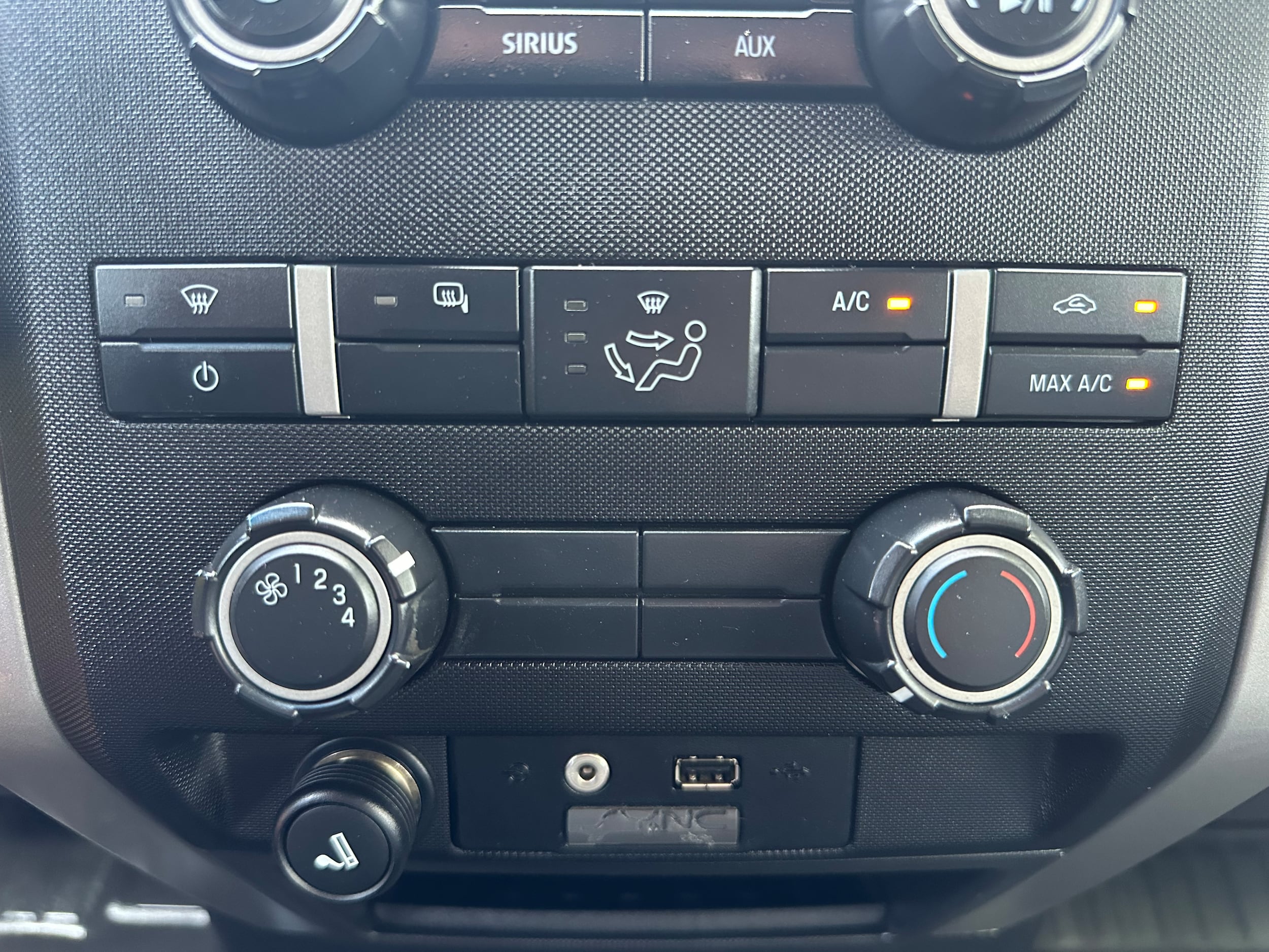 2012 Ford F-150 XLT - Photo 17