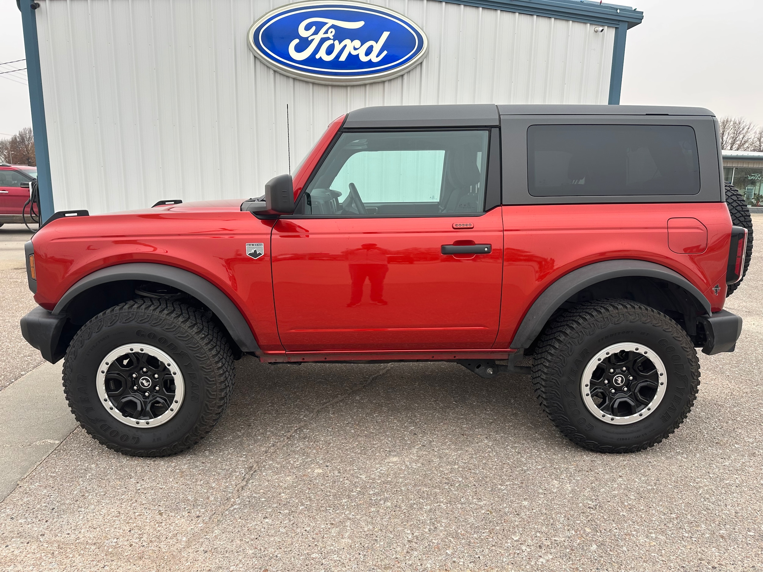 2023 Ford Bronco Base Big Bend Black Diamond Outer Banks Badlands Wildtrak photo 3