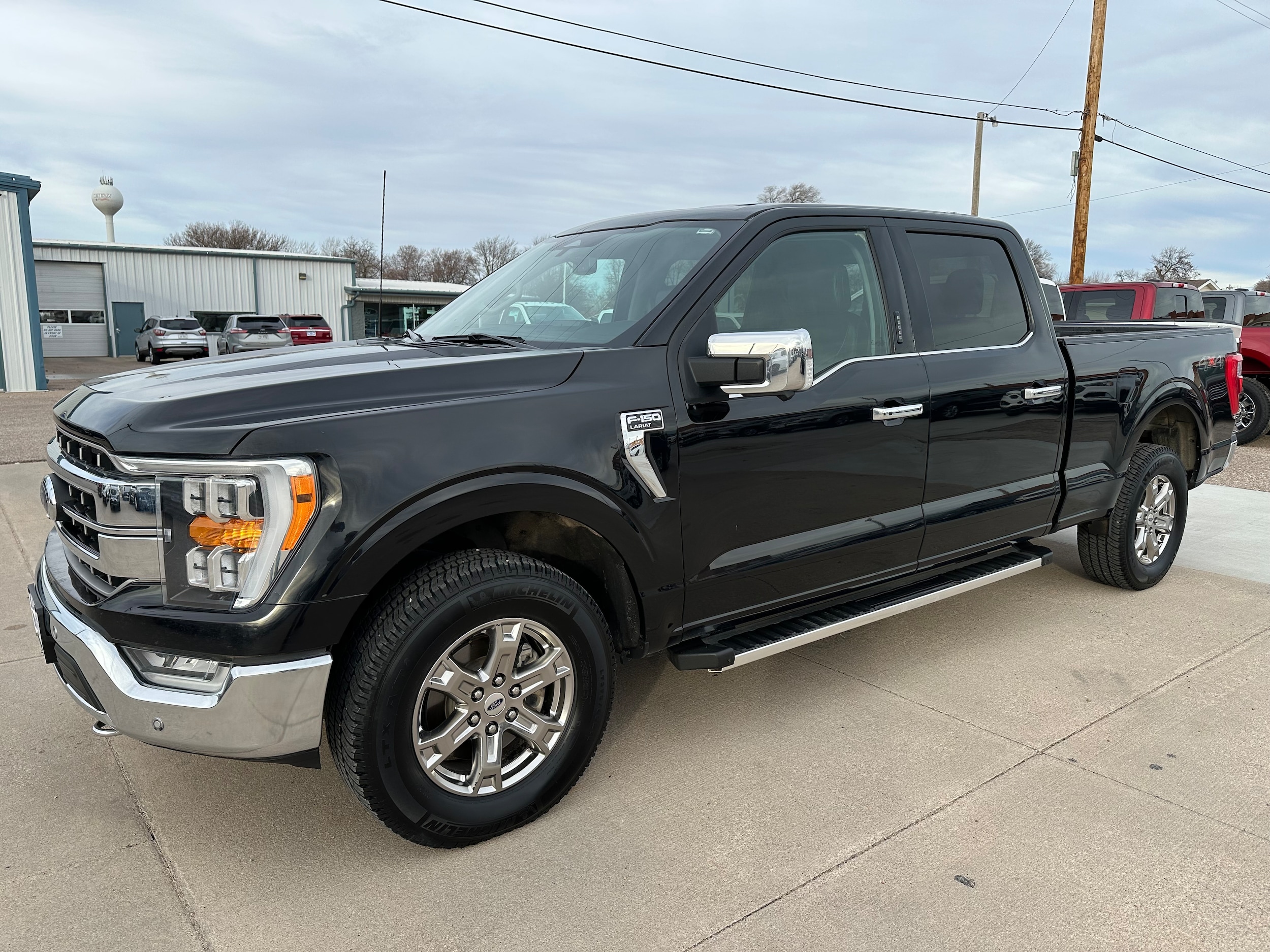 2023 Ford F-150 Lariat's photo