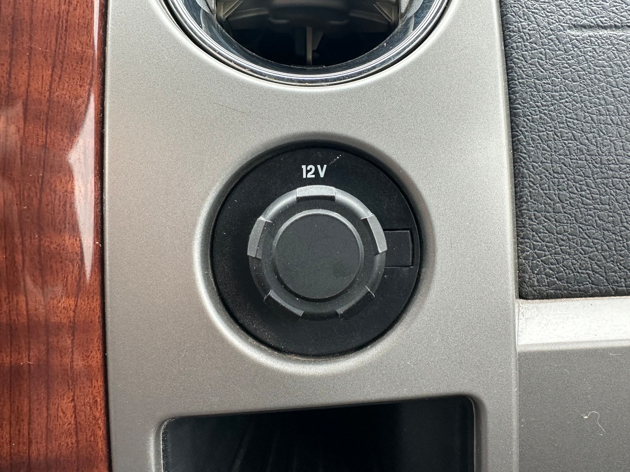 2010 Ford F-150 Lariat - Photo 19